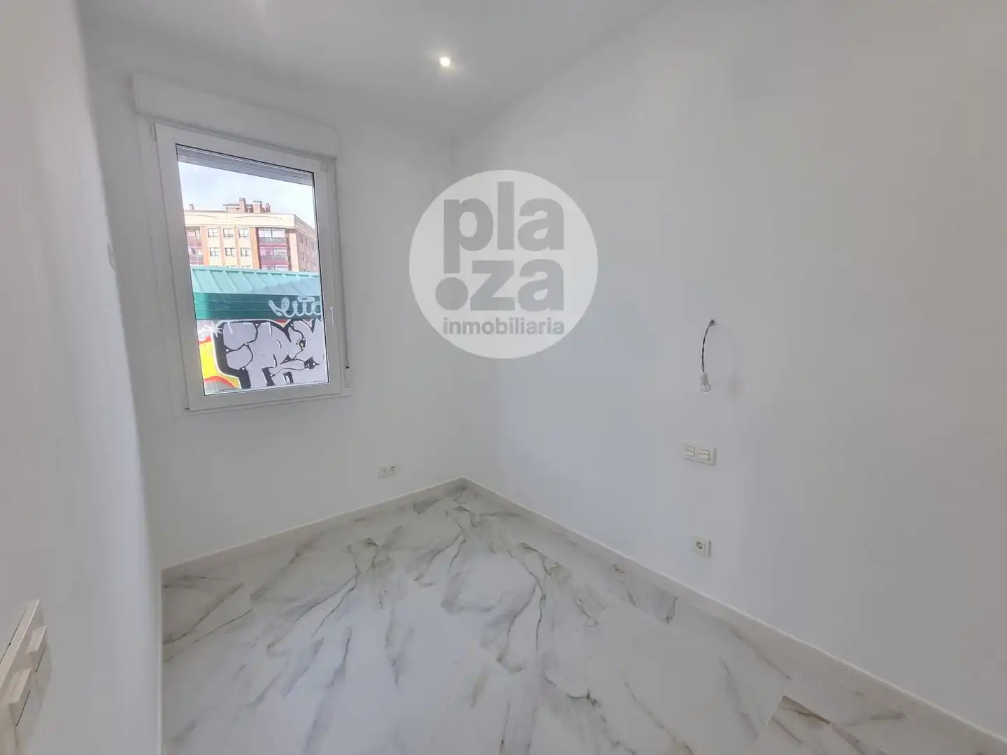 Habitación de Piso en venta en Burgos con Calefacción