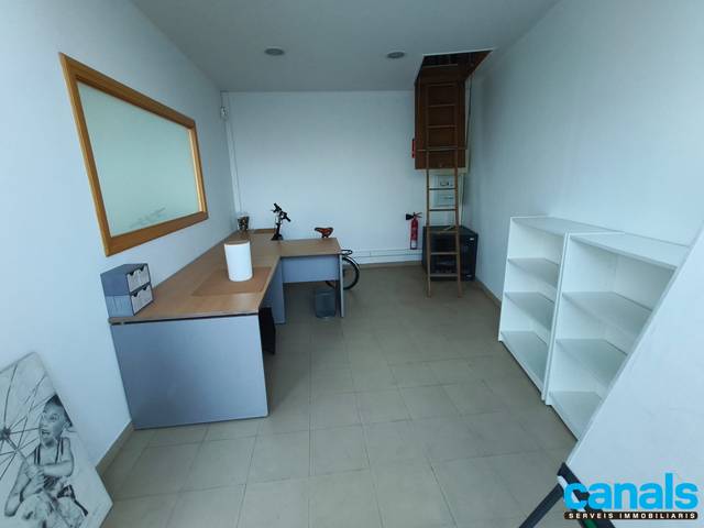 Local comercial en Alquiler en Can Tiana