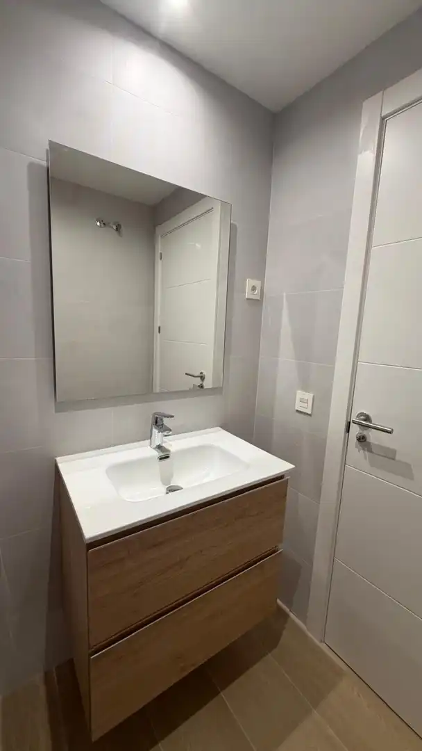 Bany de Apartament de lloguer en Hortaleza