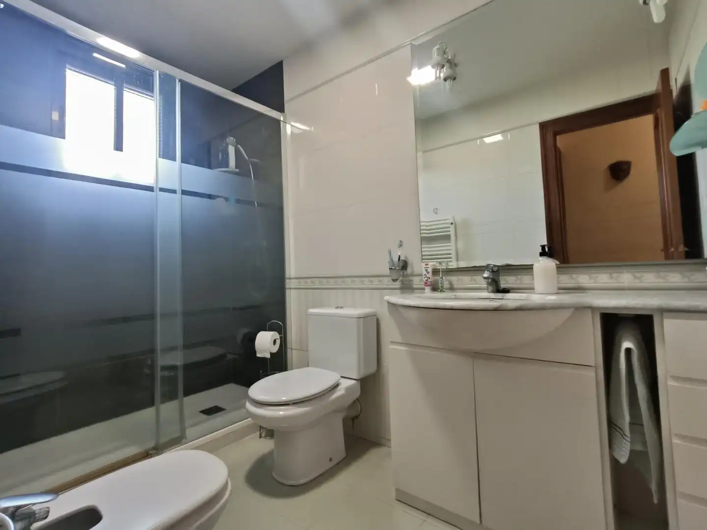 Bany de Casa o xalet en venda en Benicasim / Benicàssim amb Calefacció, Terrassa i Traster