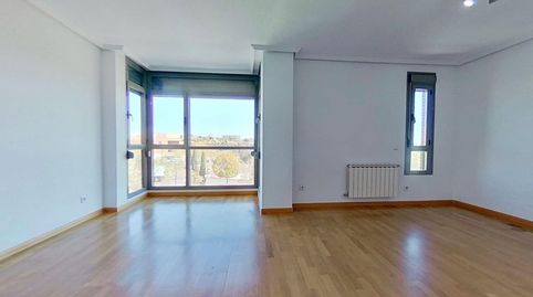 Photo 4 of Flat for rent in Avenida de Isabel de Valois, Sanchinarro, Madrid Capital
