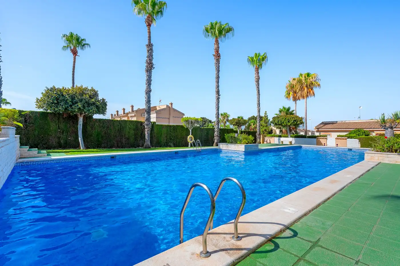 Piscina de Casa adosada en venda en Rojales amb Calefacció, Terrassa i Piscina comunitària