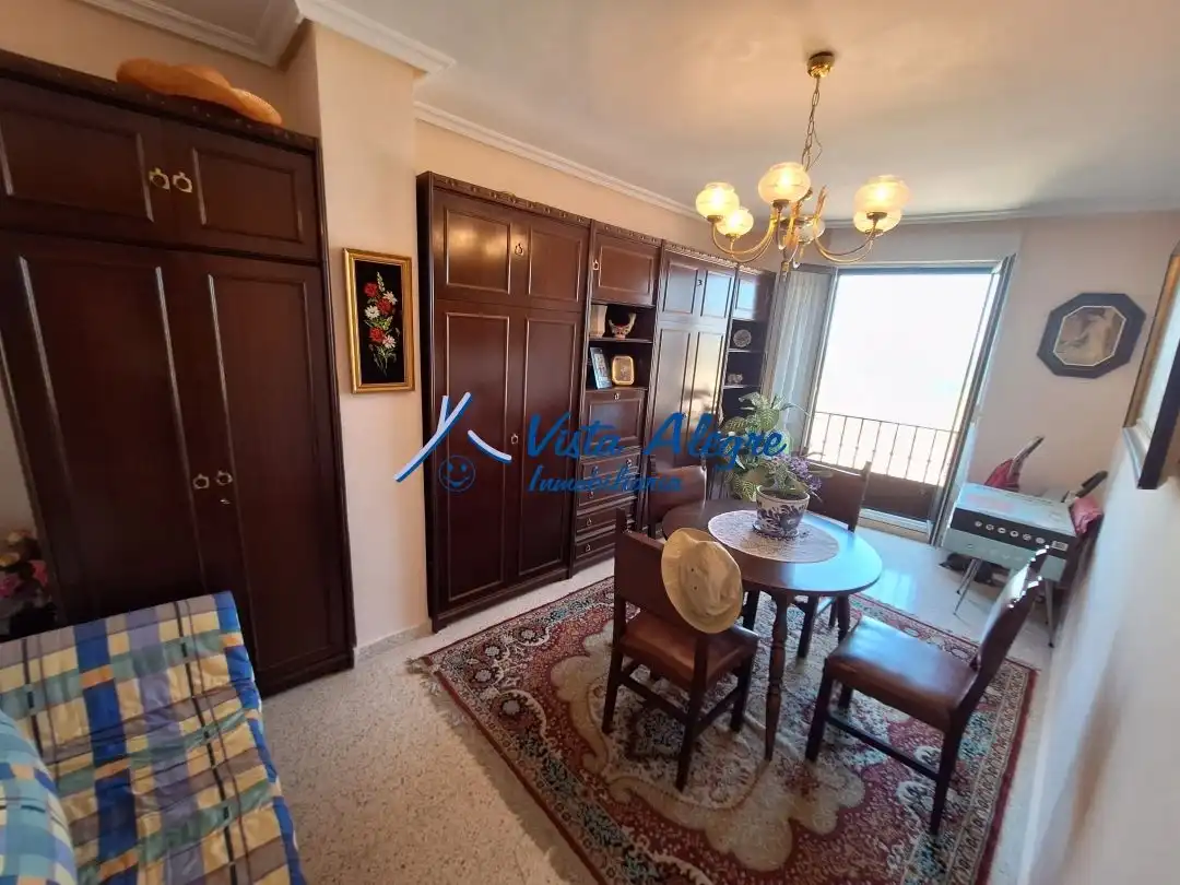 Comedor de Piso en venta en San Vicente de la Sonsierra con Calefacción, Trastero y Amueblado