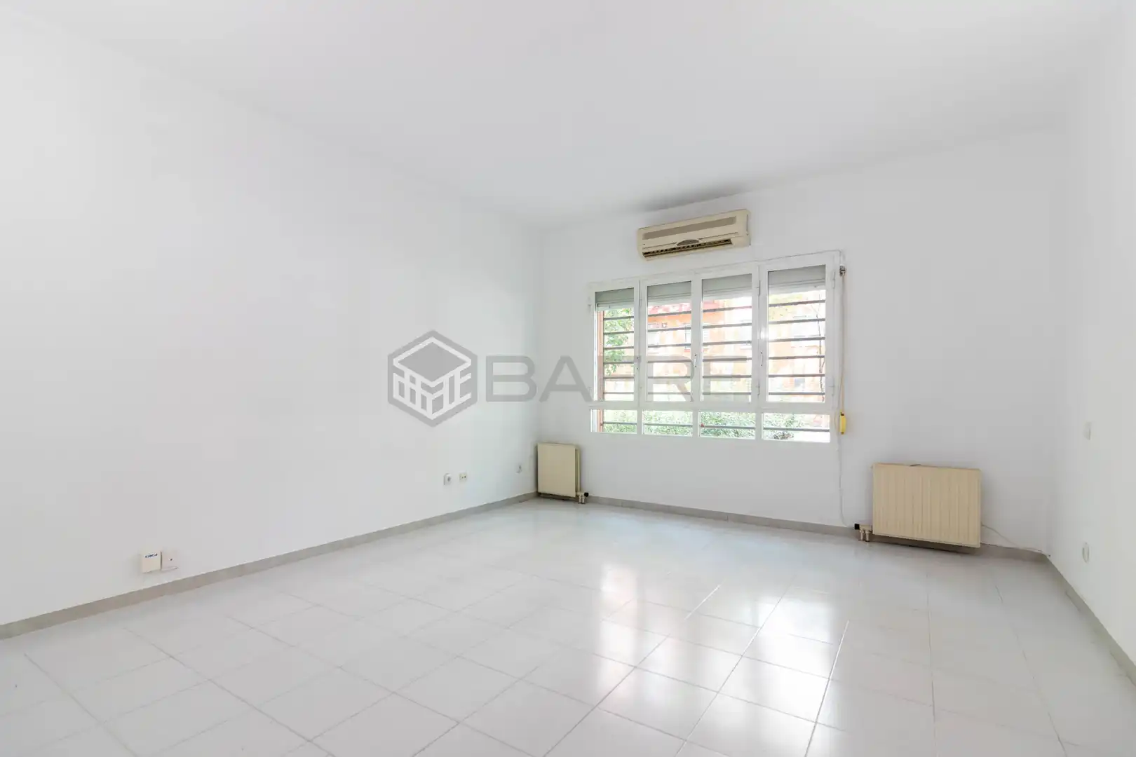 Exterior view of Flat for sale in Puente de Vallecas