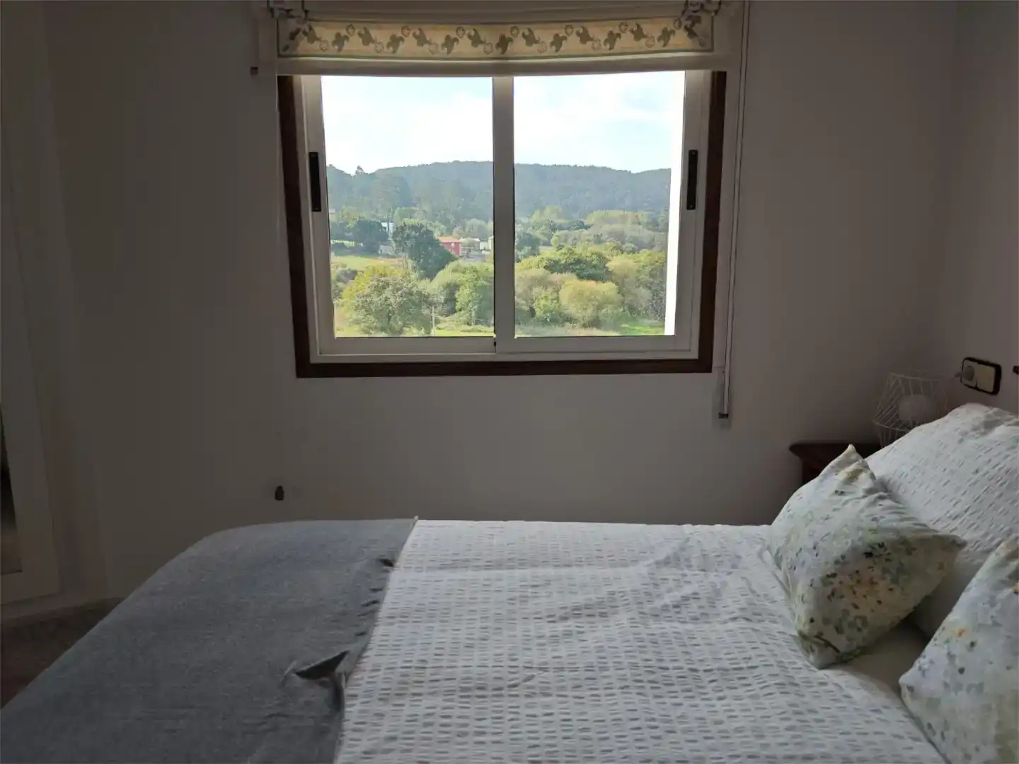 Dormitori de Pis en venda en Cabana de Bergantiños amb Parquet, Moblat i Forn
