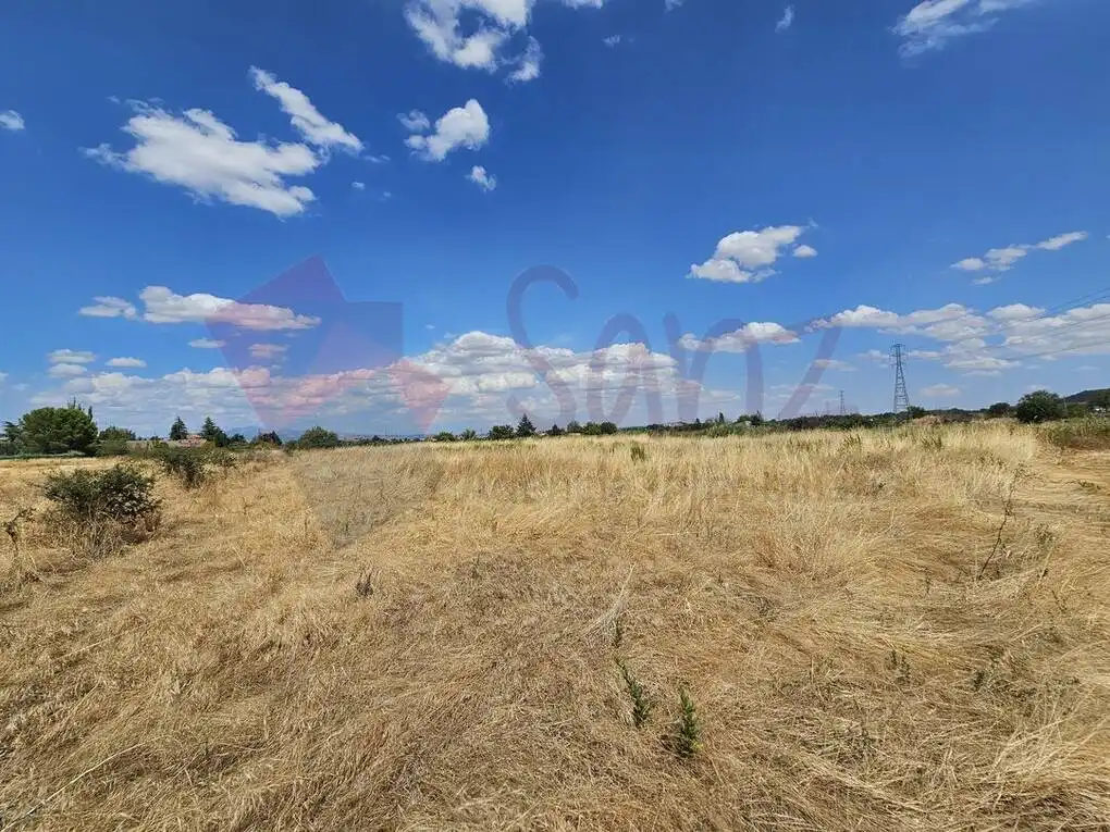Land for sale in Lardero