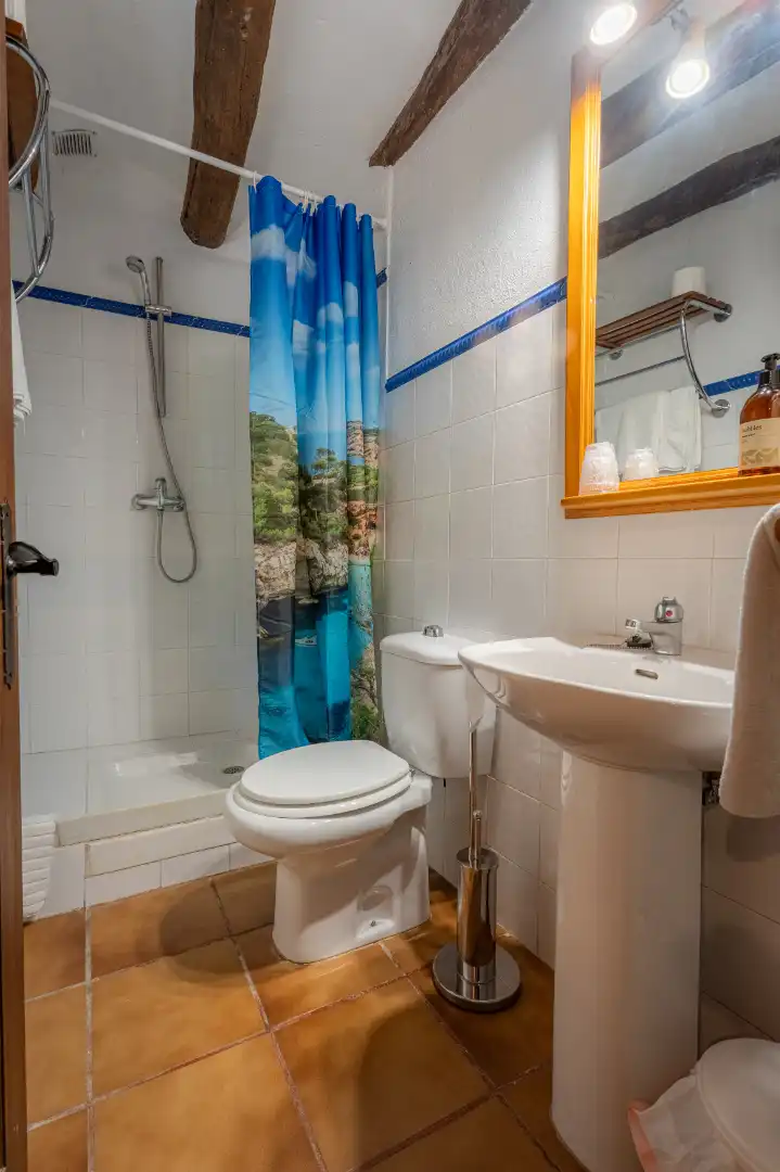 Bathroom of Houses for sale in Montblanc  with Air Conditioner, Heating and Private garden