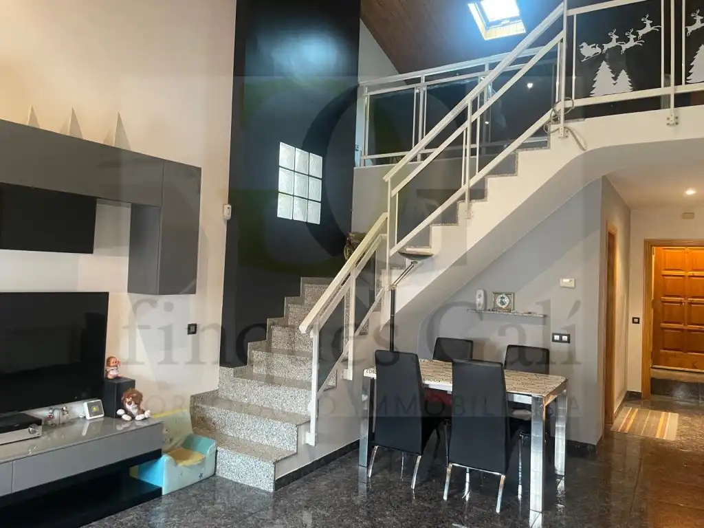 Exterior view of Houses for sale in Manresa