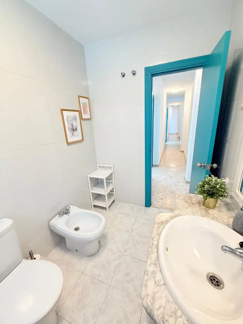Baño de Ático de alquiler en Rincón de la Victoria con Aire acondicionado, Terraza y Amueblado