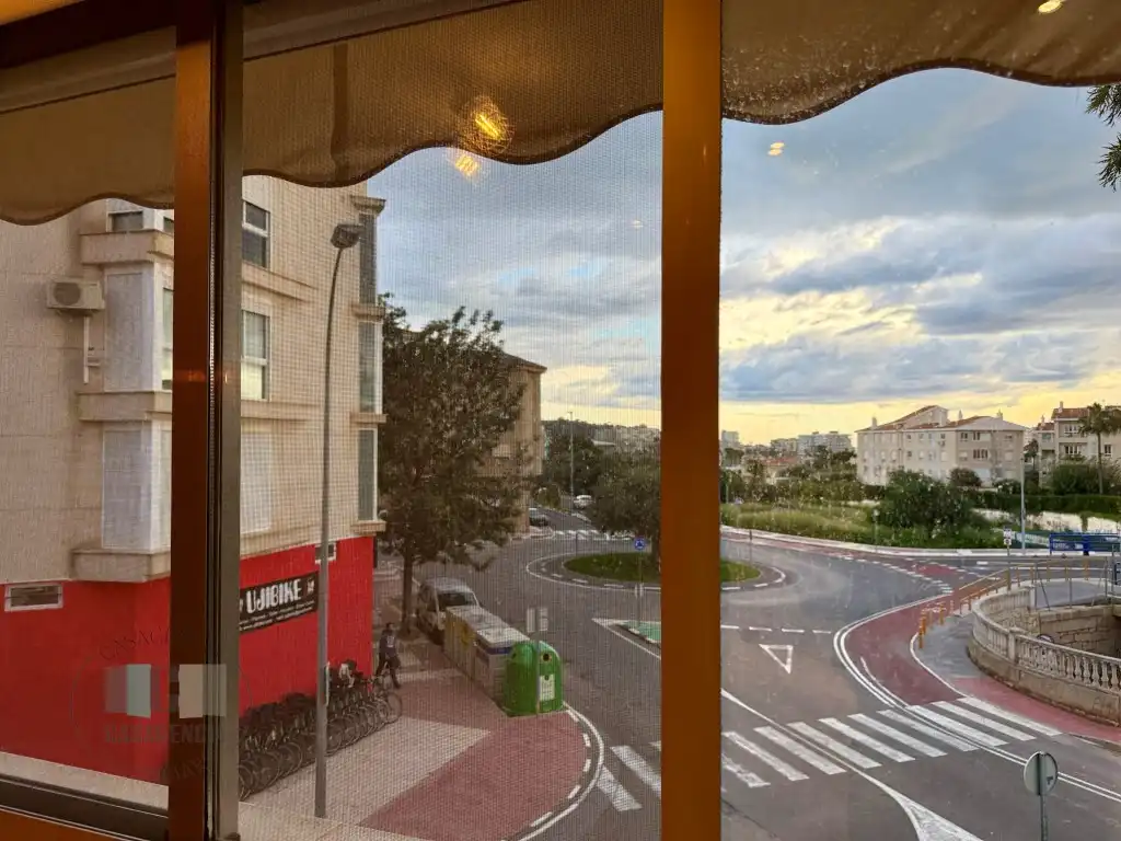 Flat with lift to rent in Calle Miguel Peris I Segarrra 60, imagen 4