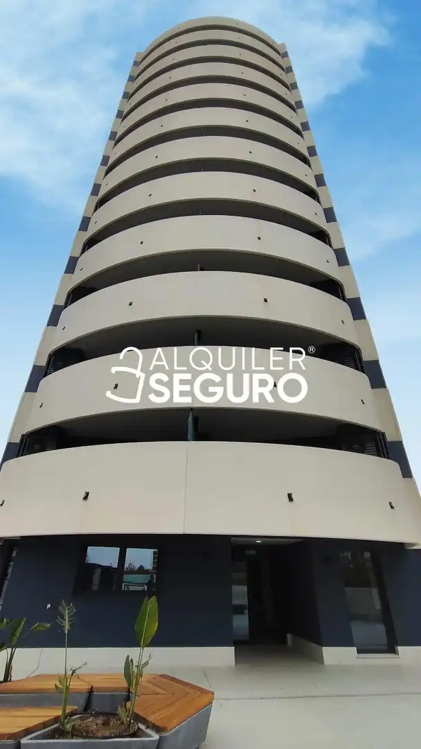 Vista exterior de Piso de alquiler en Valencia con Aire acondicionado, Terraza y Trastero
