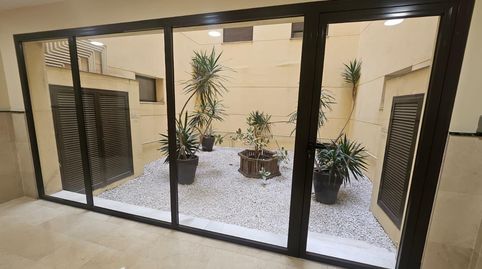Foto 2 de Piso de alquiler en Casco Antiguo, Mairena del Aljarafe