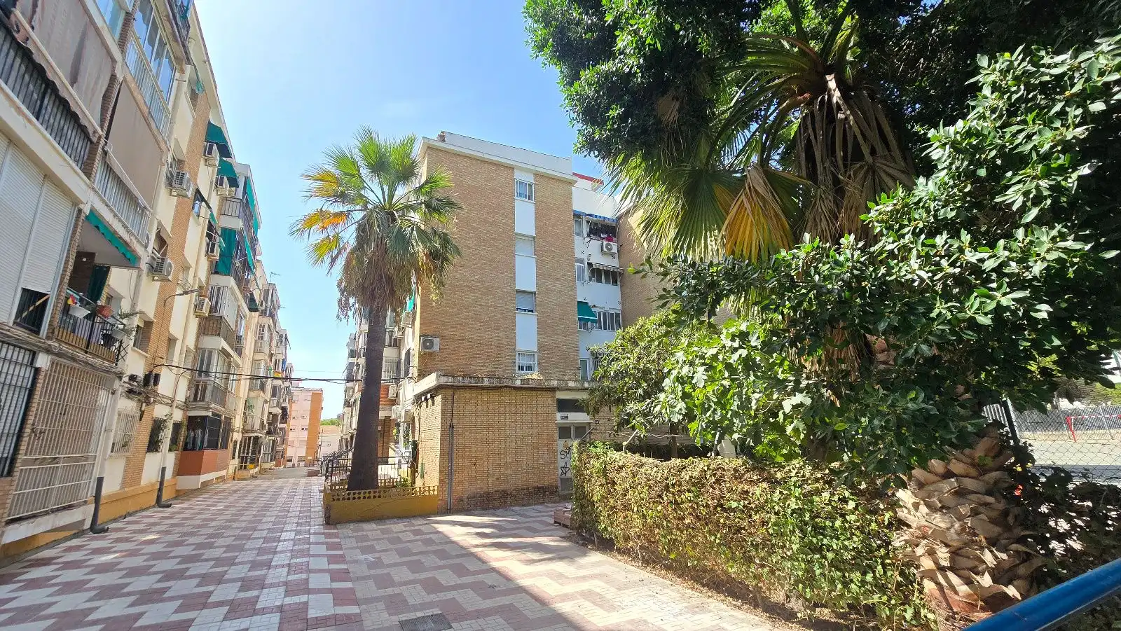 Vista exterior de Piso en venta en Málaga con Terraza