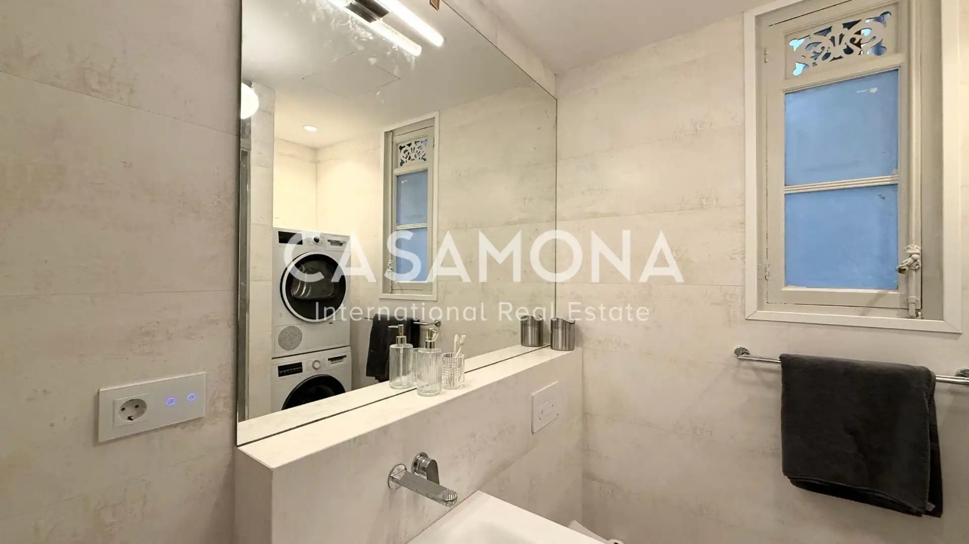 Appartement compact avec terrasse à vendre à Eixample, imagen 31