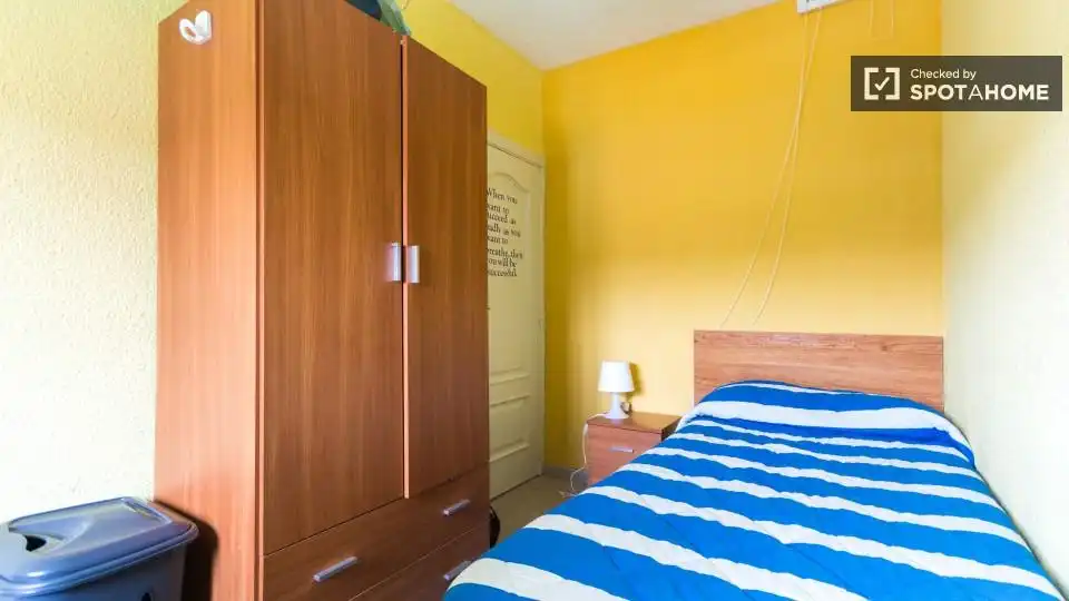Habitación en Universidad
