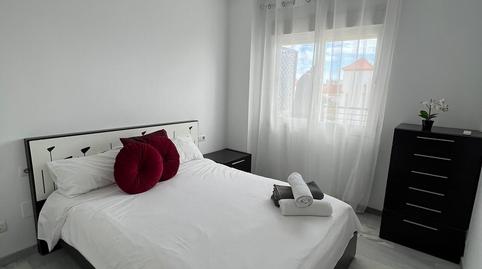 Foto 3 de Apartamento de alquiler en Puerto de Estepona, Estepona