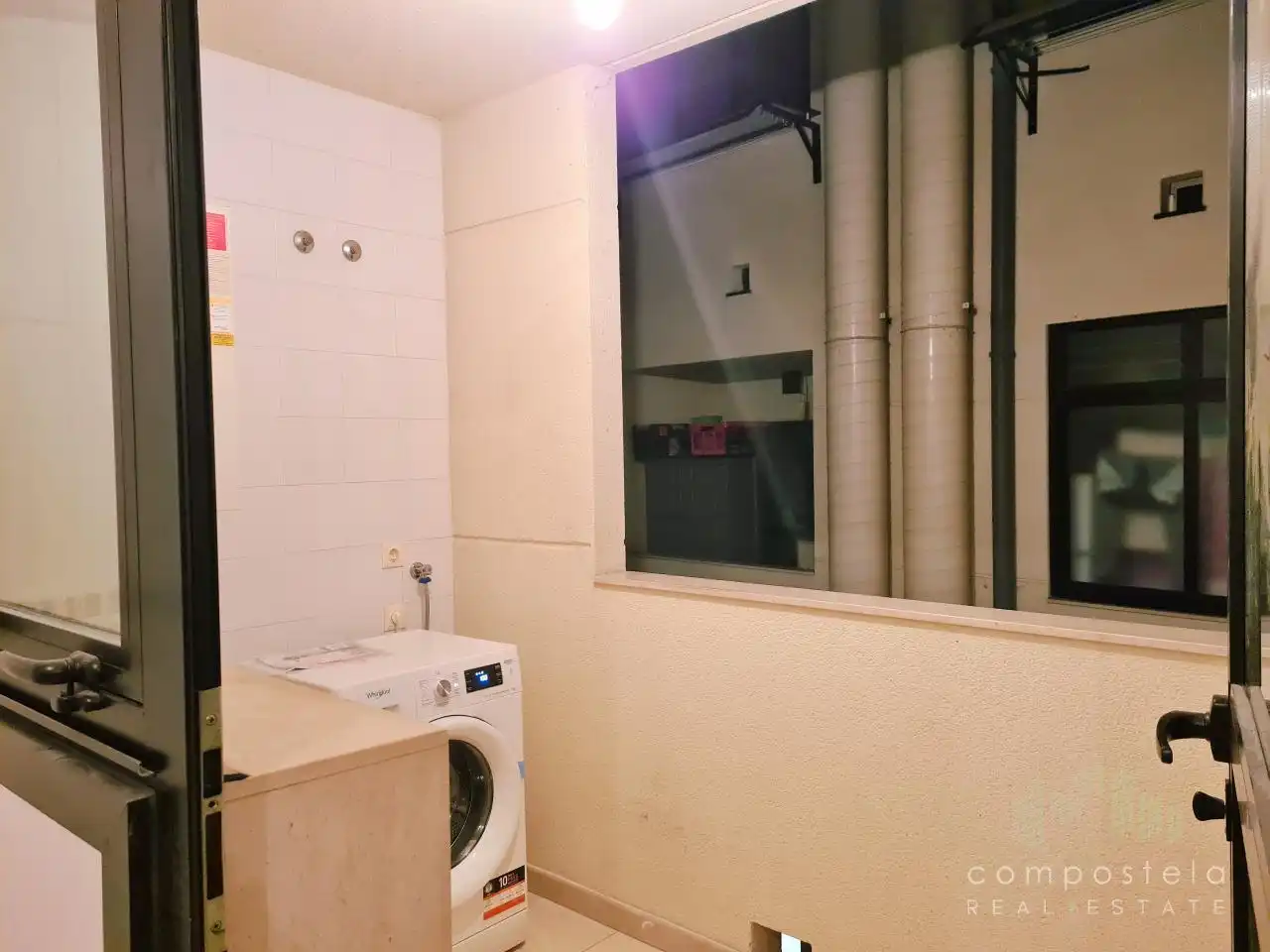 Cuina de Pis de lloguer en Ames amb Calefacció i Traster