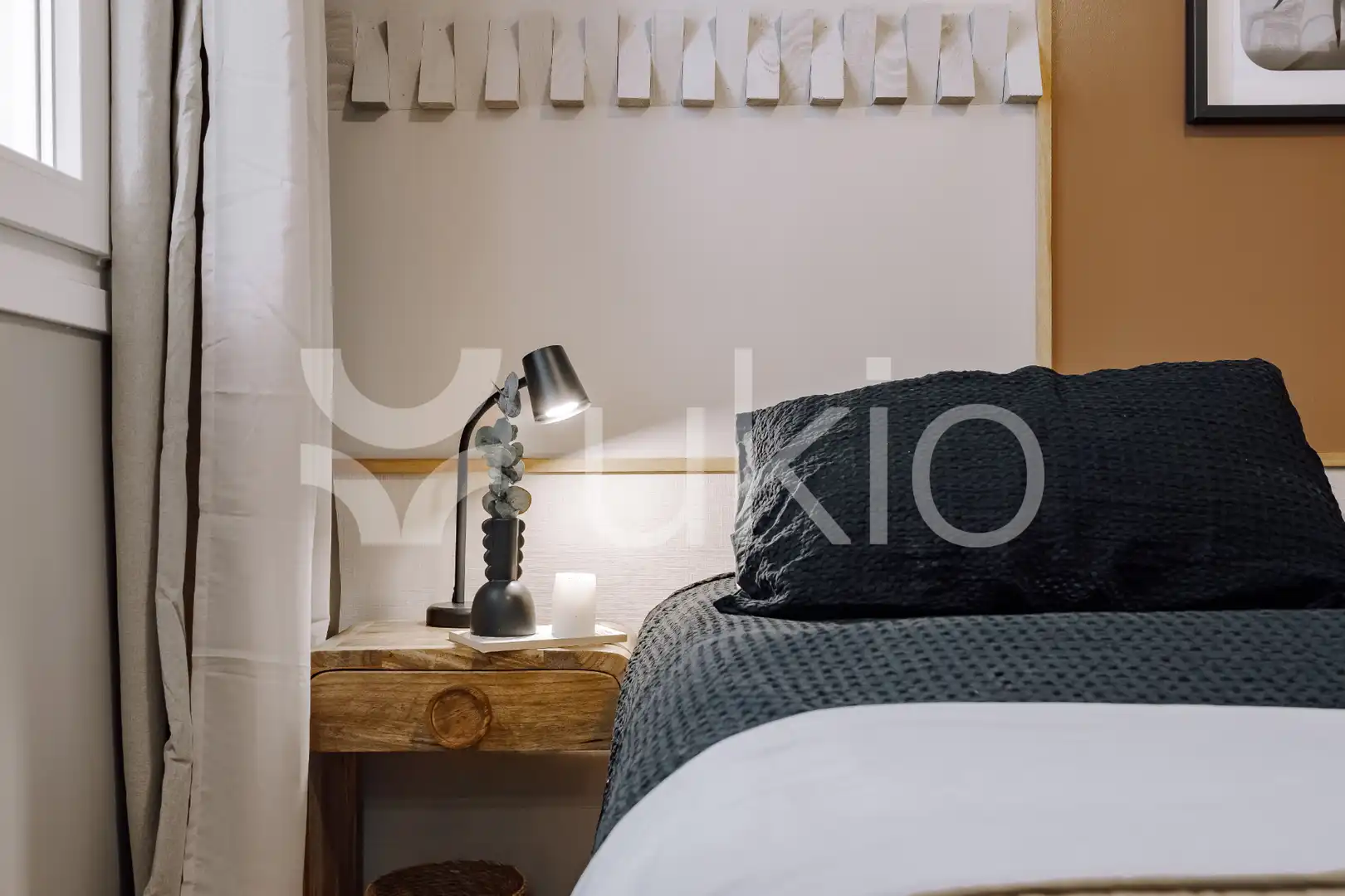 Habitación de Apartamento de alquiler en Madrid con Aire acondicionado, Calefacción y Amueblado