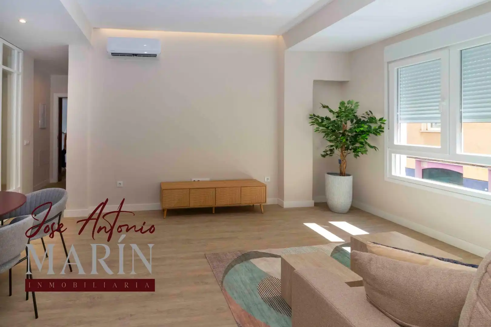 Sala d'estar de Apartament en venda en Badajoz amb Aire condicionat