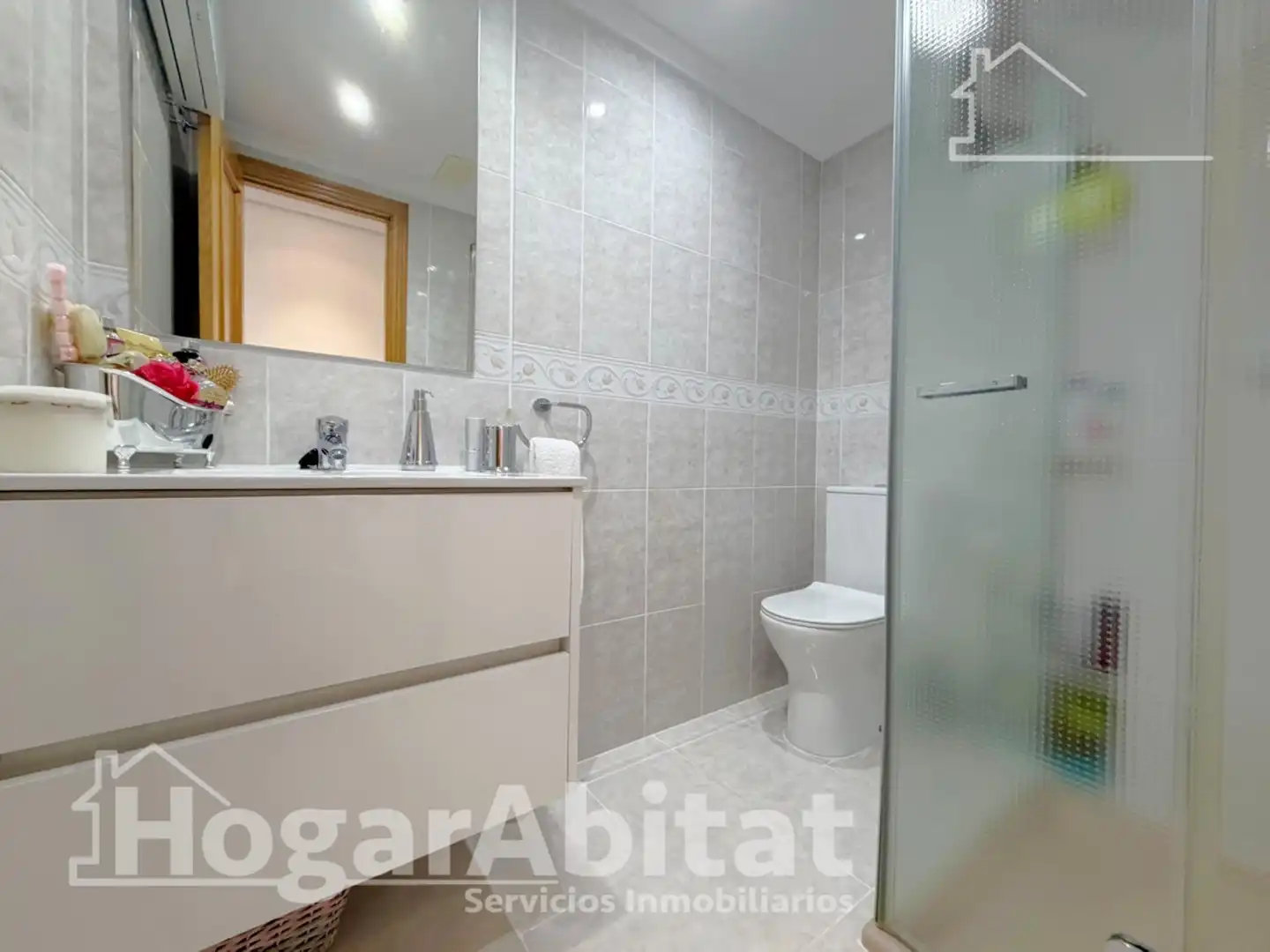 Bathroom of Flat for sale in Alboraya  with Air Conditioner, Heating and Terrace