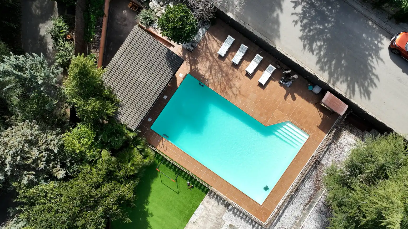 Piscina de Casa o xalet en venda en Matadepera amb Calefacció, Parquet i Terrassa