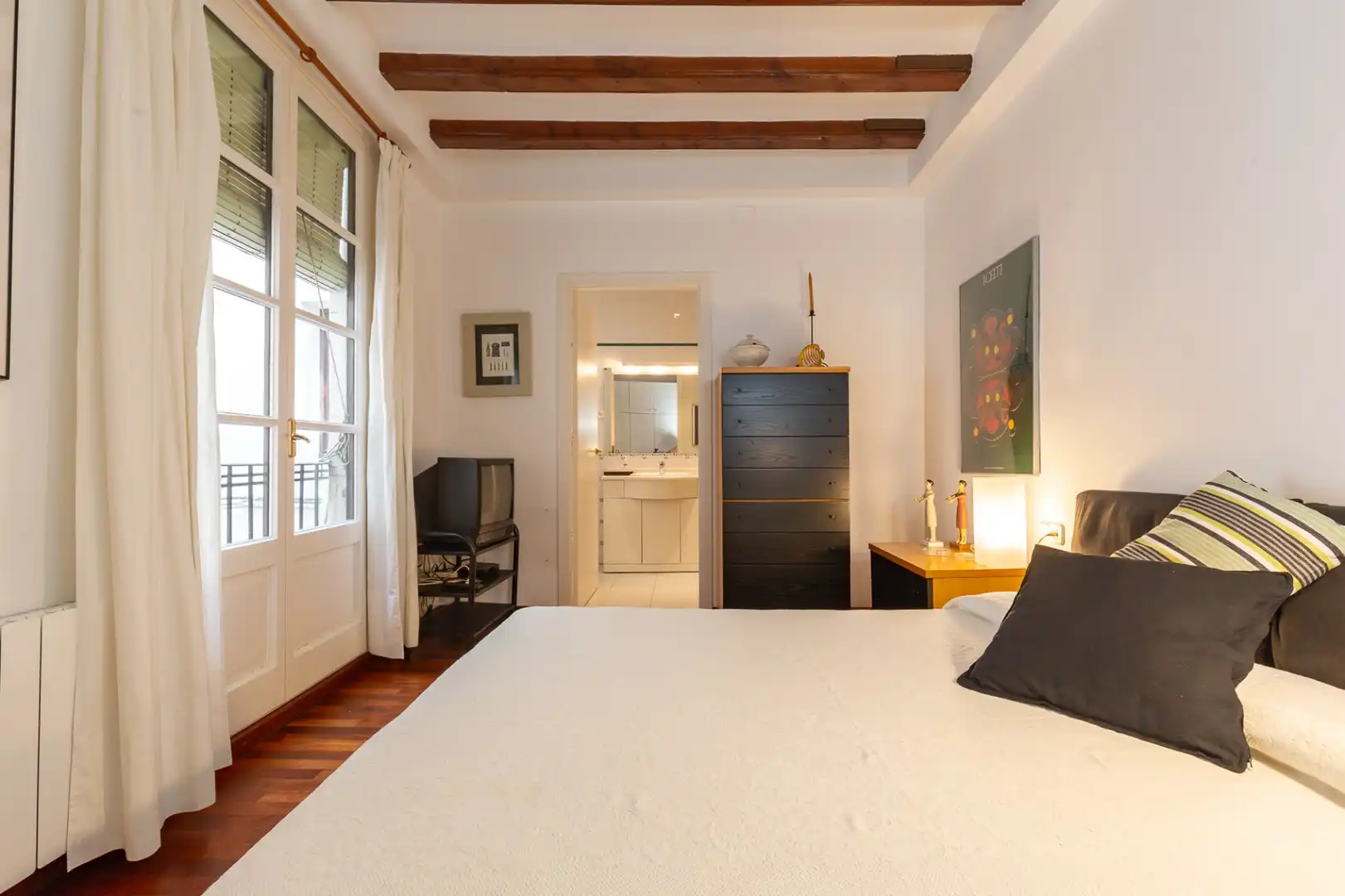 Habitación de Piso en venta en Barcelona con Calefacción, Amueblado y Balcón