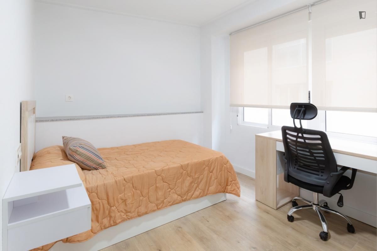 Apartment to share in Centro