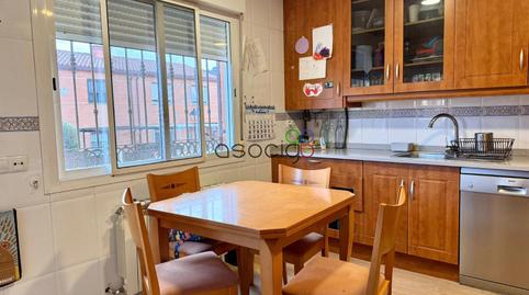 Foto 5 de Casa adosada en venta en De la Veguilla, Chiloeches, Guadalajara