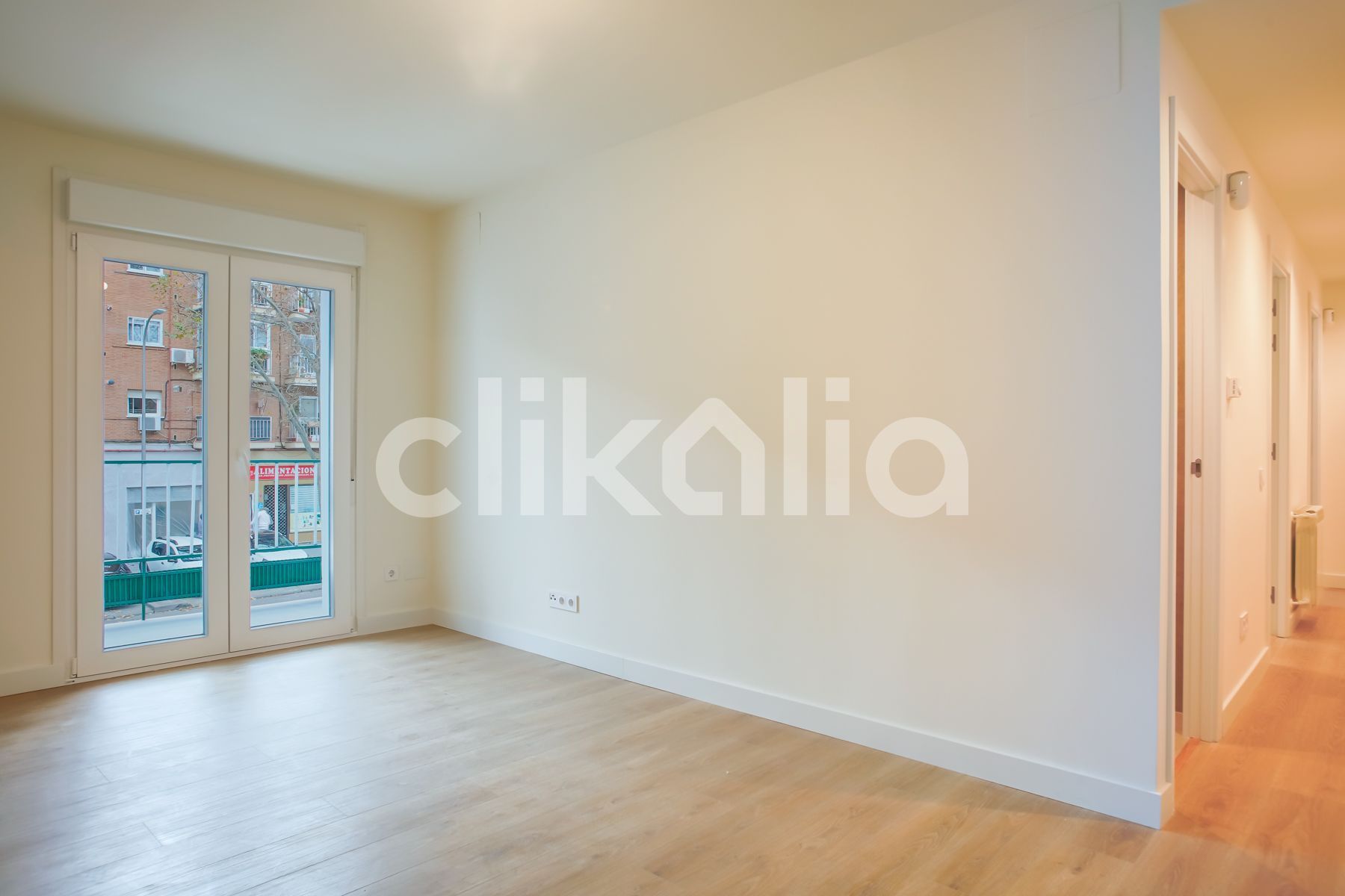 Habitación de Piso en venta en  Madrid Capital con Aire acondicionado, Calefacción y Terraza