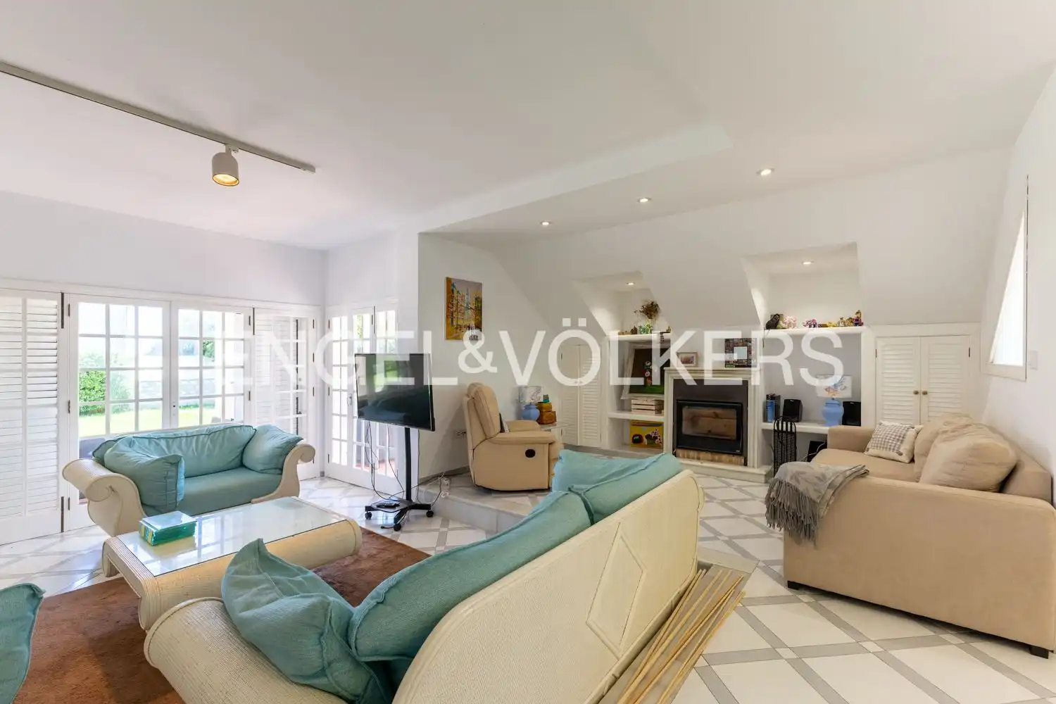 Living room of Houses for rent in Valencia  with Air Conditioner, Heating and Private garden