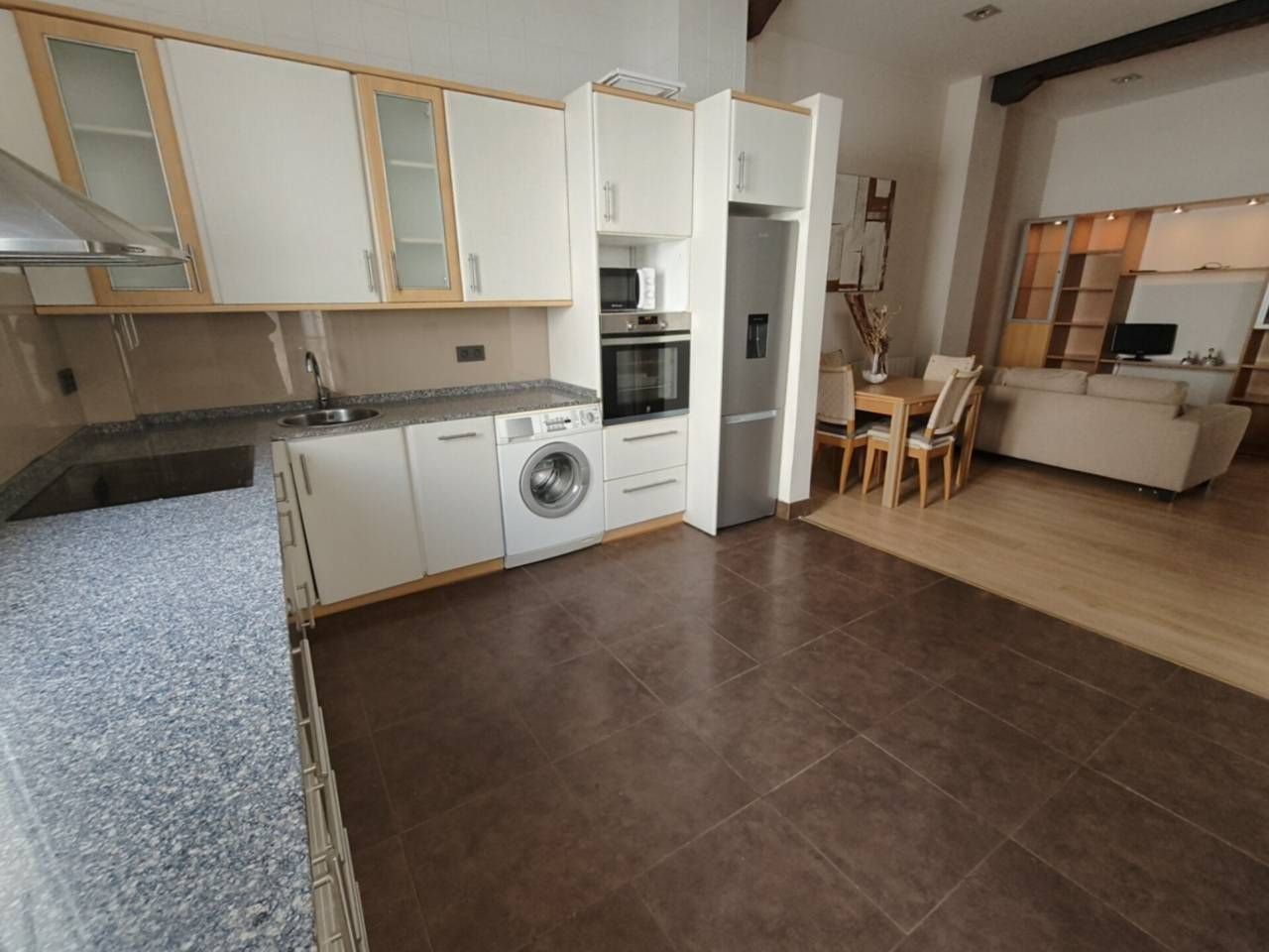 Cocina de Piso en venta en Bilbao  con Calefacción, Trastero y Amueblado