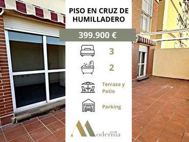 Piso con ascensor en venta en Calle Alfarnate