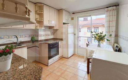 Küche von Wohnung zum verkauf in Errenteria mit Balkon