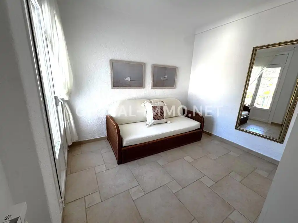 Sala d'estar de Casa o xalet en venda en Roses amb Aire condicionat, Calefacció i Terrassa