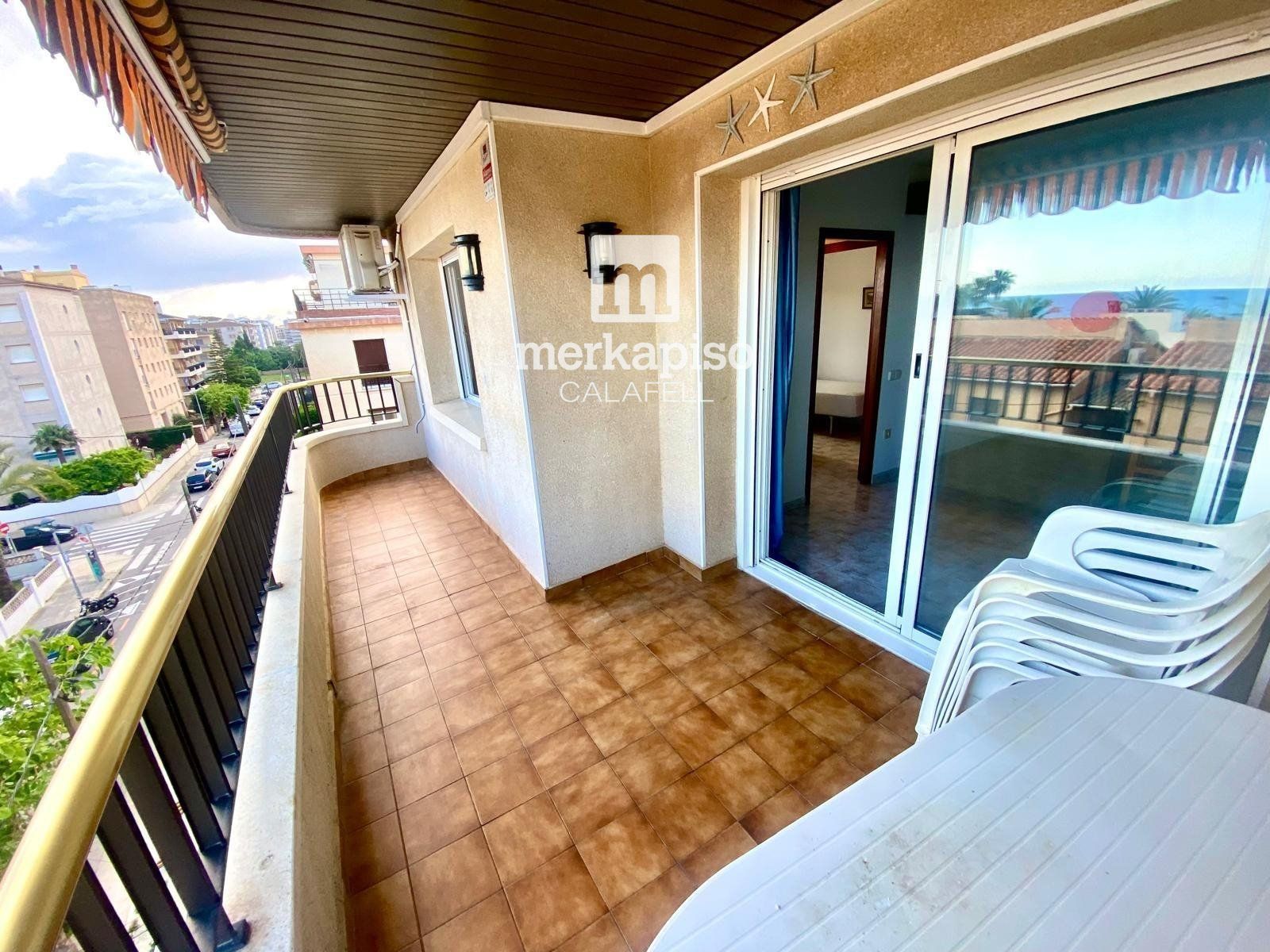 Vista exterior de Pis en venda en Calafell amb Aire condicionat, Calefacció i Terrassa