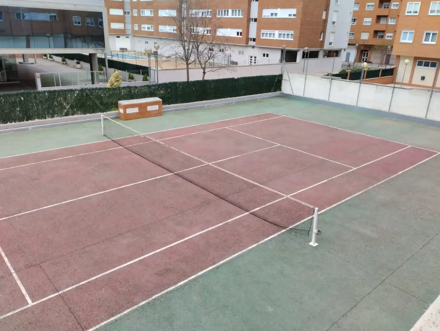 Aparcament de Pis en venda en  Logroño amb Calefacció, Parquet i Moblat