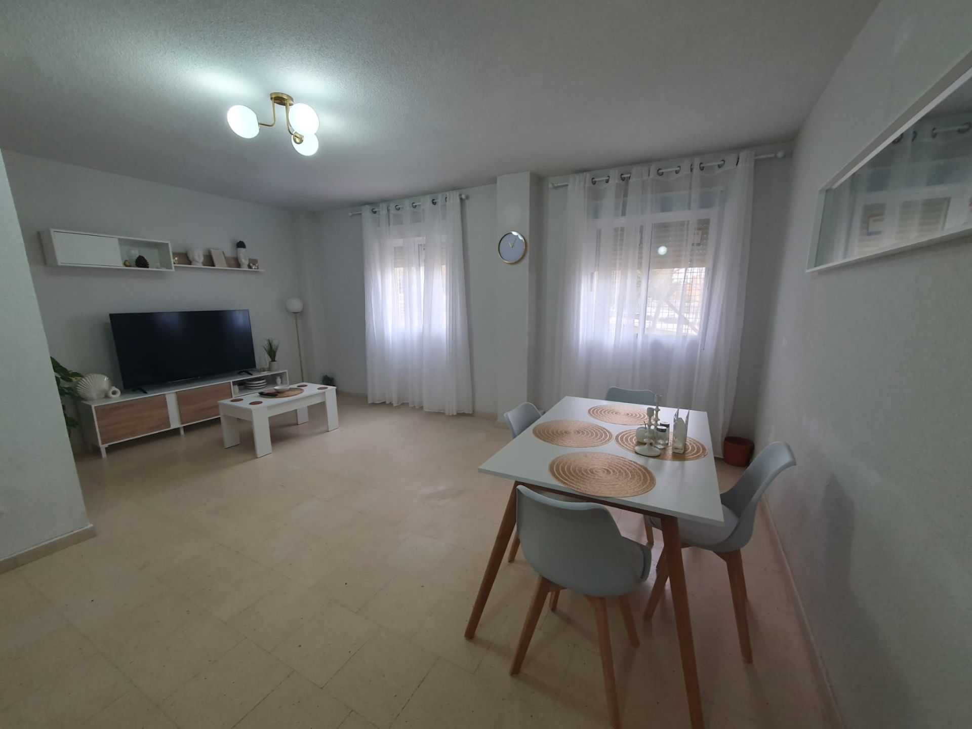 Flat for sale in PAU 2-600