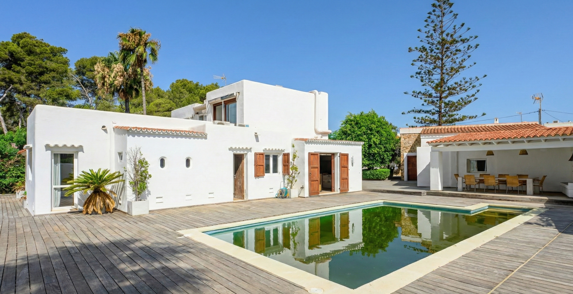 Exterior view of House or chalet for sale in Santa Eulària des Riu