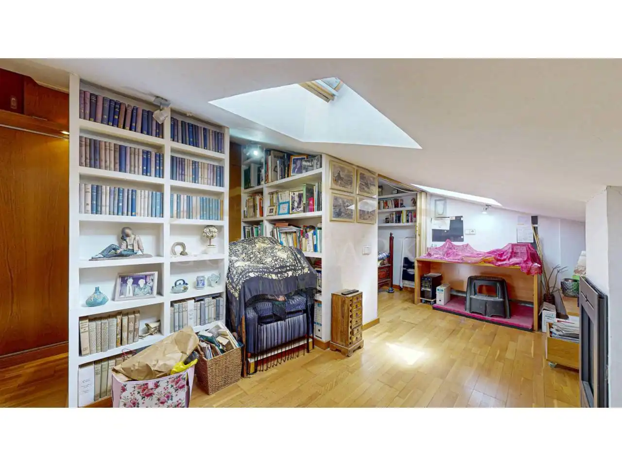 Dúplex en venta en Sant Joan Despí con Calefacción