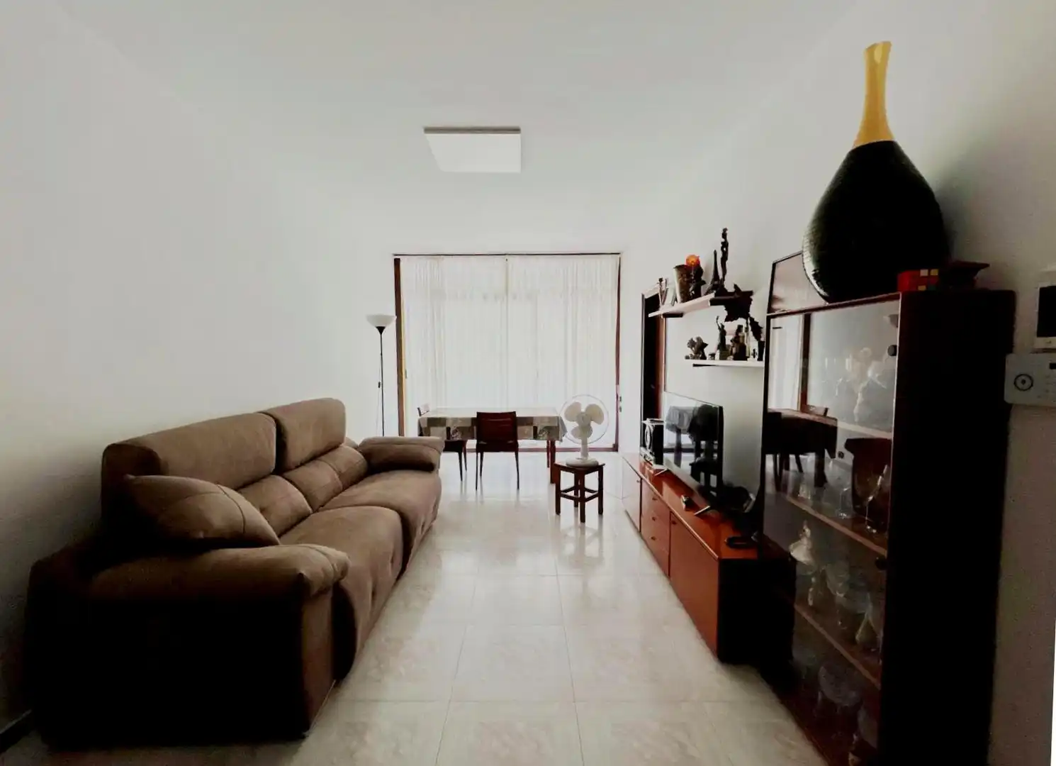 Living room of Flat for sale in Barcelona  with Furnished, Oven and Balcony