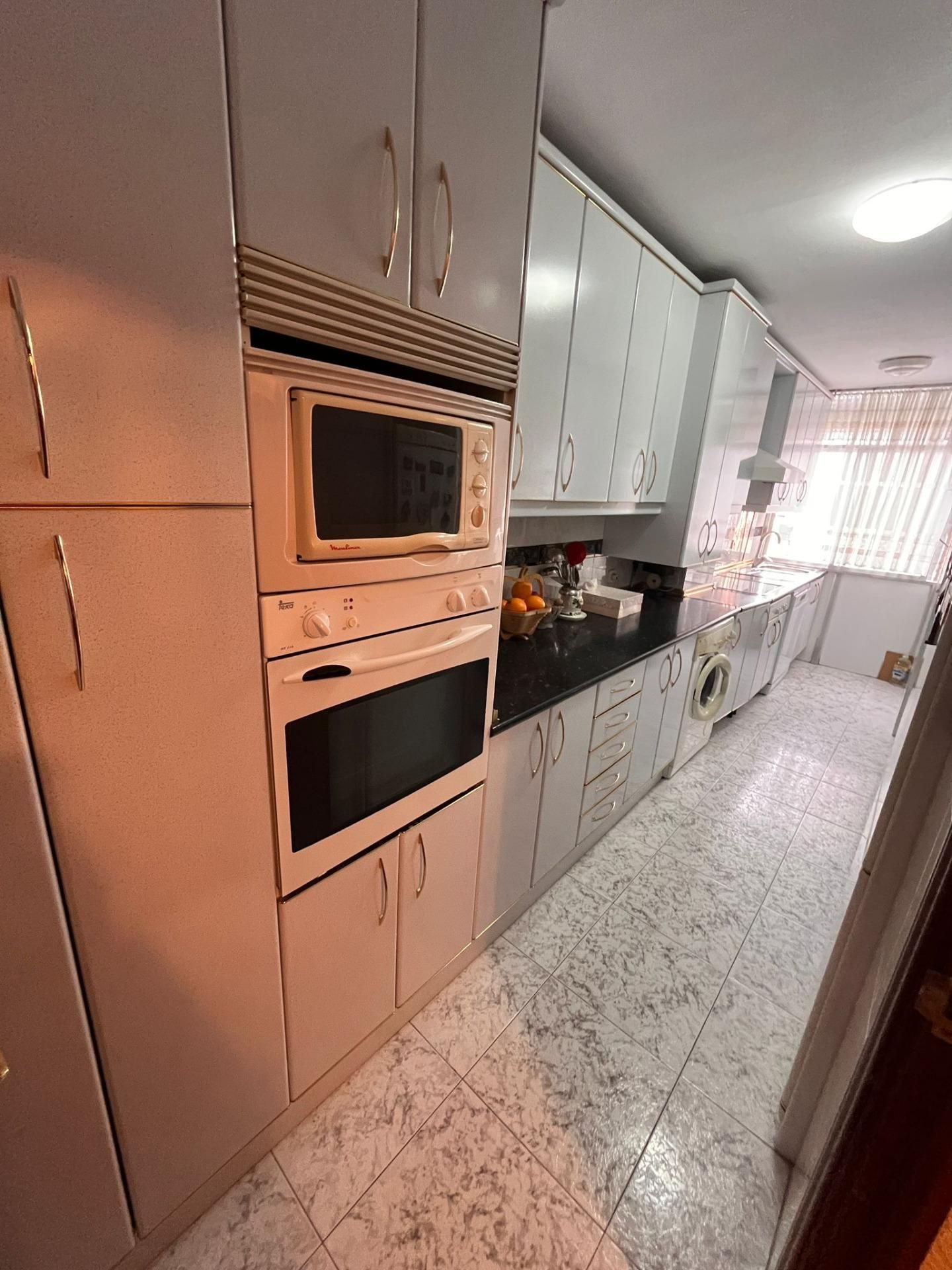 Kitchen of Flat for sale in Móstoles  with Air Conditioner and Heating