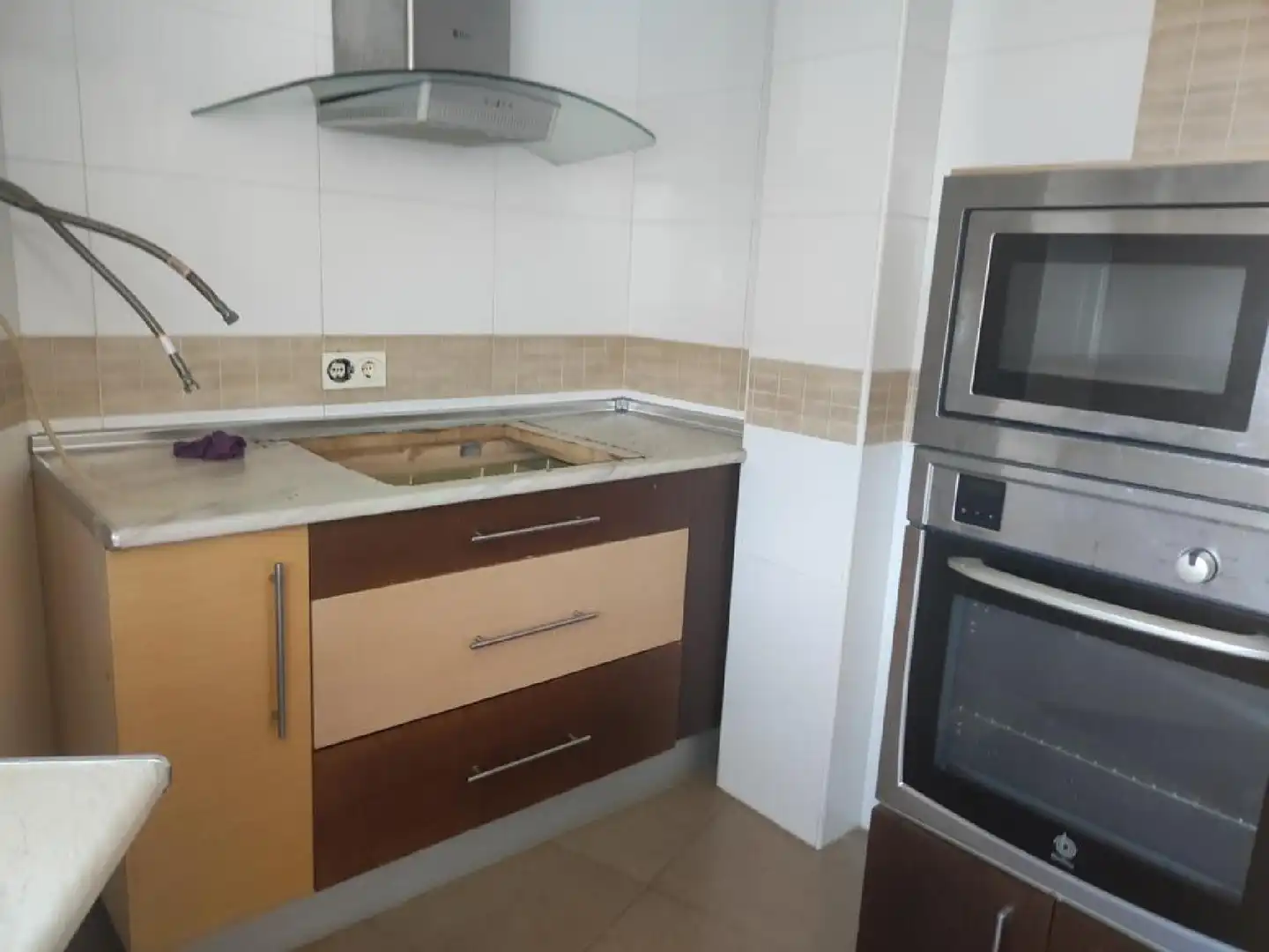 Cuina de Pis en venda en Almería amb Terrassa