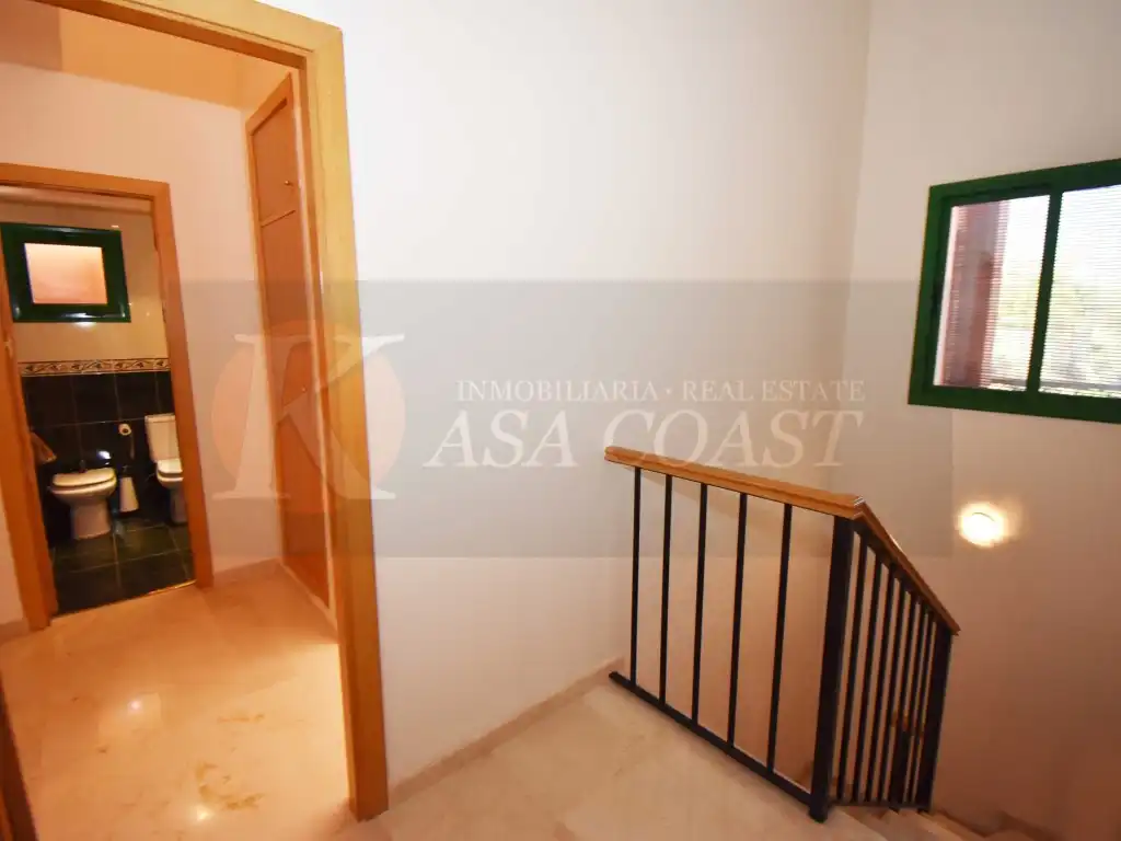 Dúplex en venta en Fuengirola con Aire acondicionado, Jardín privado y Terraza