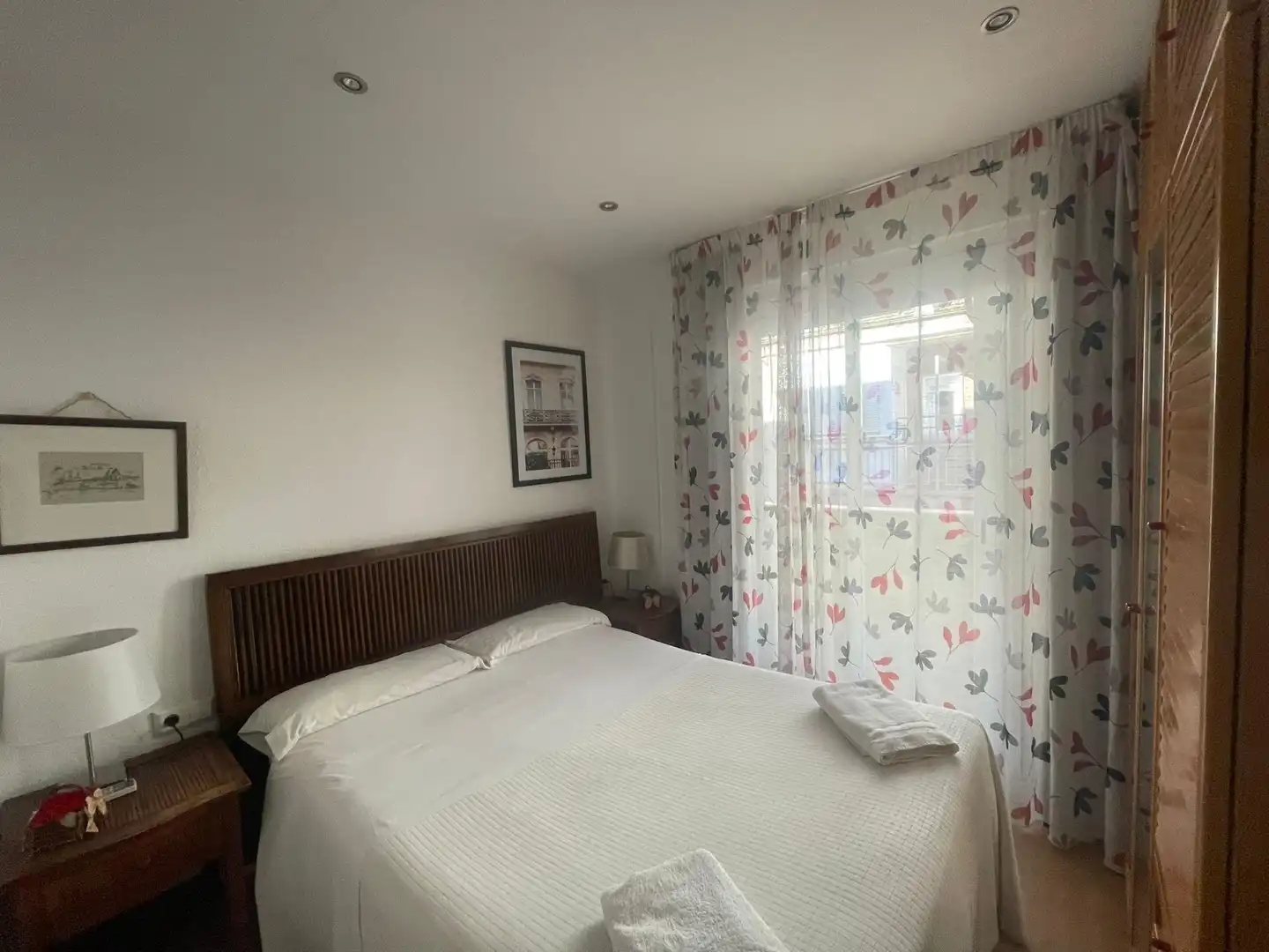 Bedroom of Flat for sale in Granada  with Air Conditioner, Heating and Balcony