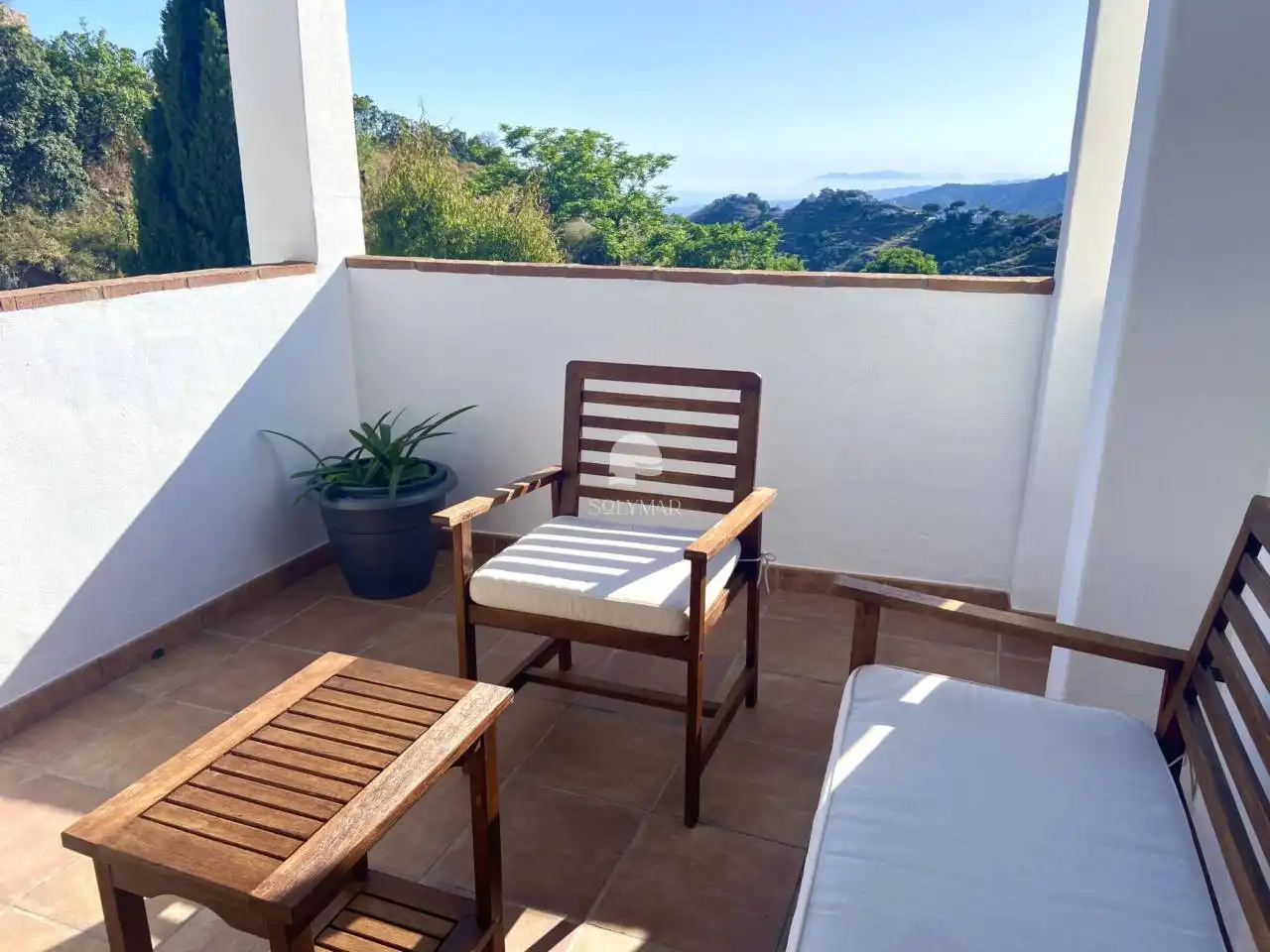 Terrassa de Finca rústica de lloguer en Árchez amb Aire condicionat i Piscina