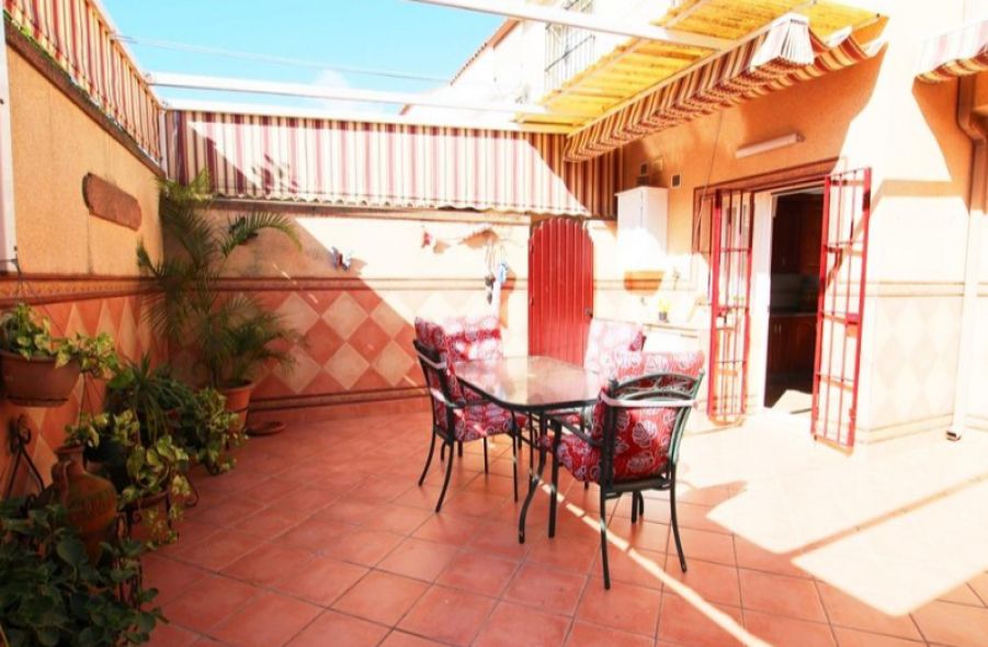 Terrassa de Casa adosada en venda en Jerez de la Frontera amb Aire condicionat i Terrassa