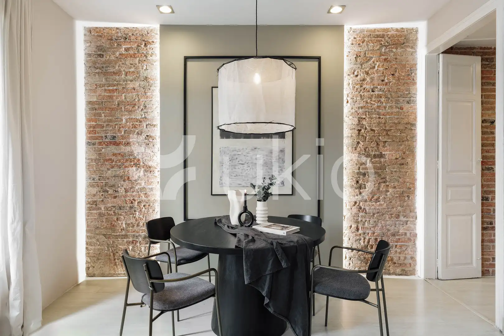 Apartamento con terraza en alquiler en Carrer del Comte d'Urgell, imagen 4