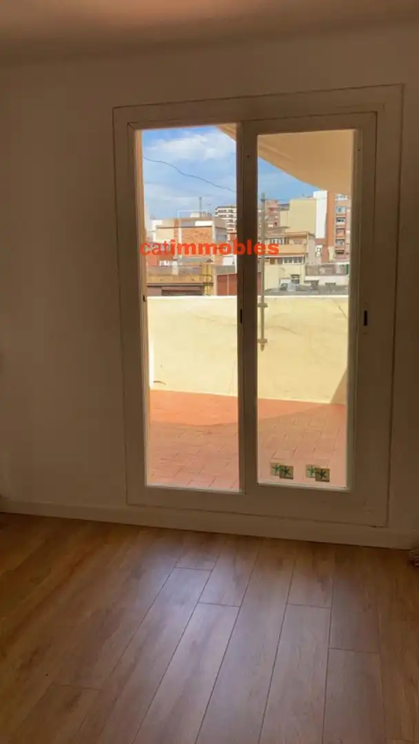Terrassa de Edifici en venda en L'Hospitalet de Llobregat