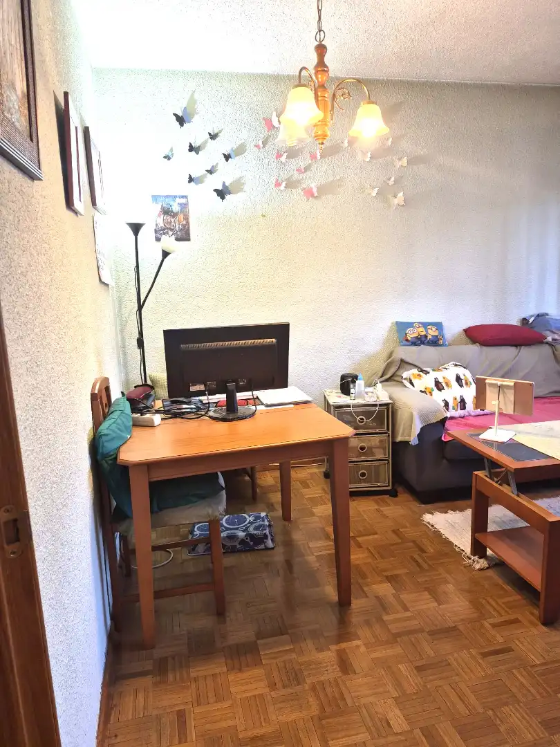 Sala de estar de Piso en venta en San Fernando de Henares con Aire acondicionado, Calefacción y Parquet