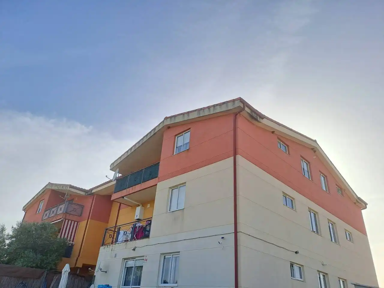 Exterior view of Flat for sale in Valdorros  with Heating, Parquet flooring and Terrace